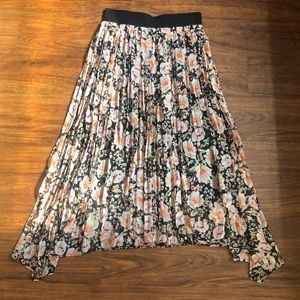 Elan Floral Pleated Midi Skirt